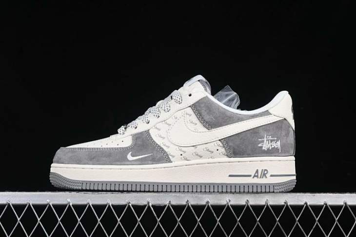 Picture of Air Force 1 _SKUfw18387885769730497fw